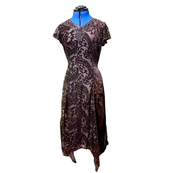 Reba Dresses & Skirts - Beautiful Reba holiday dress!  Velvet, handkerchief cut skirt. Chocolate brown